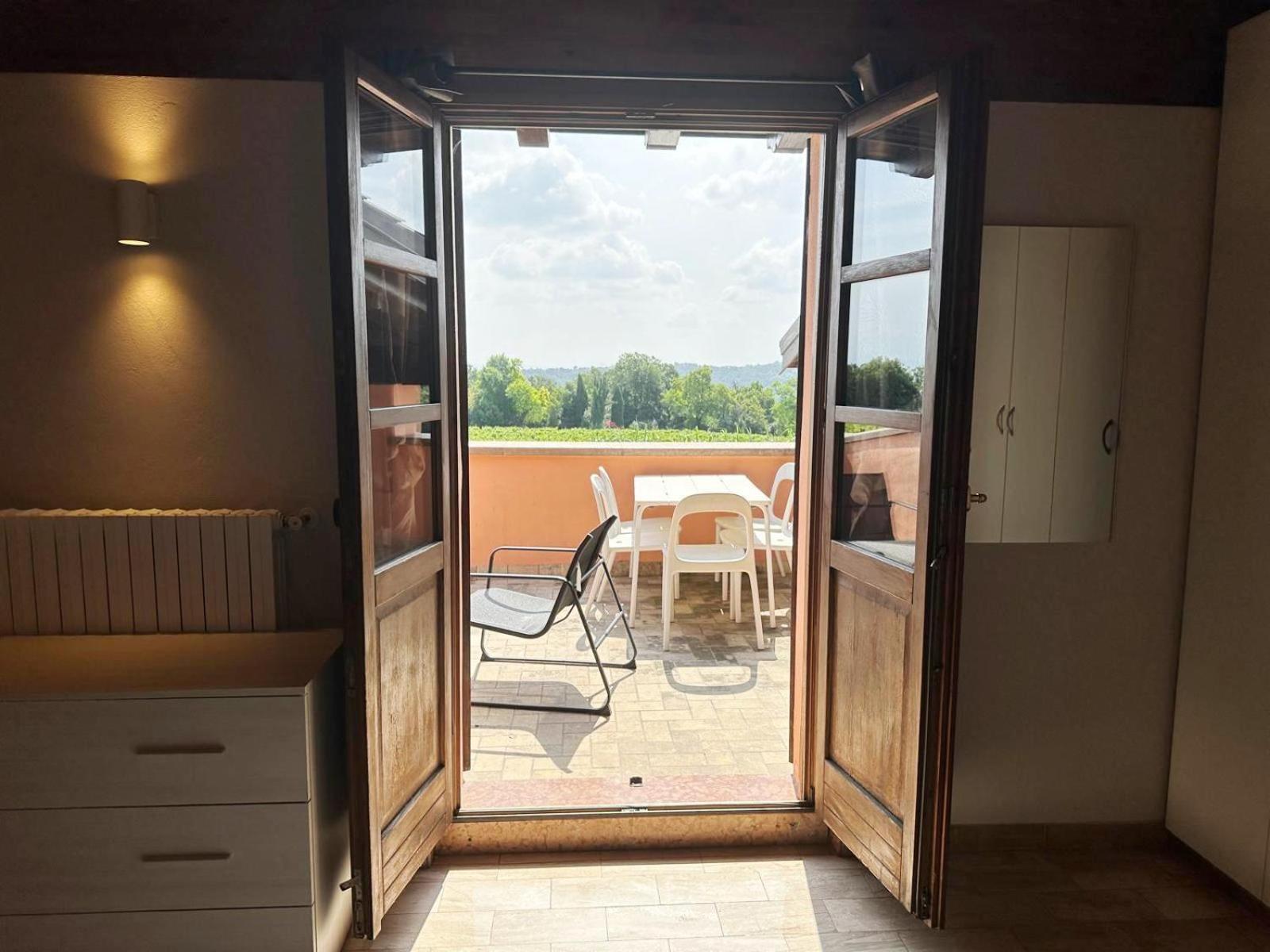 Loft Gardasee Лонато Екстериор снимка