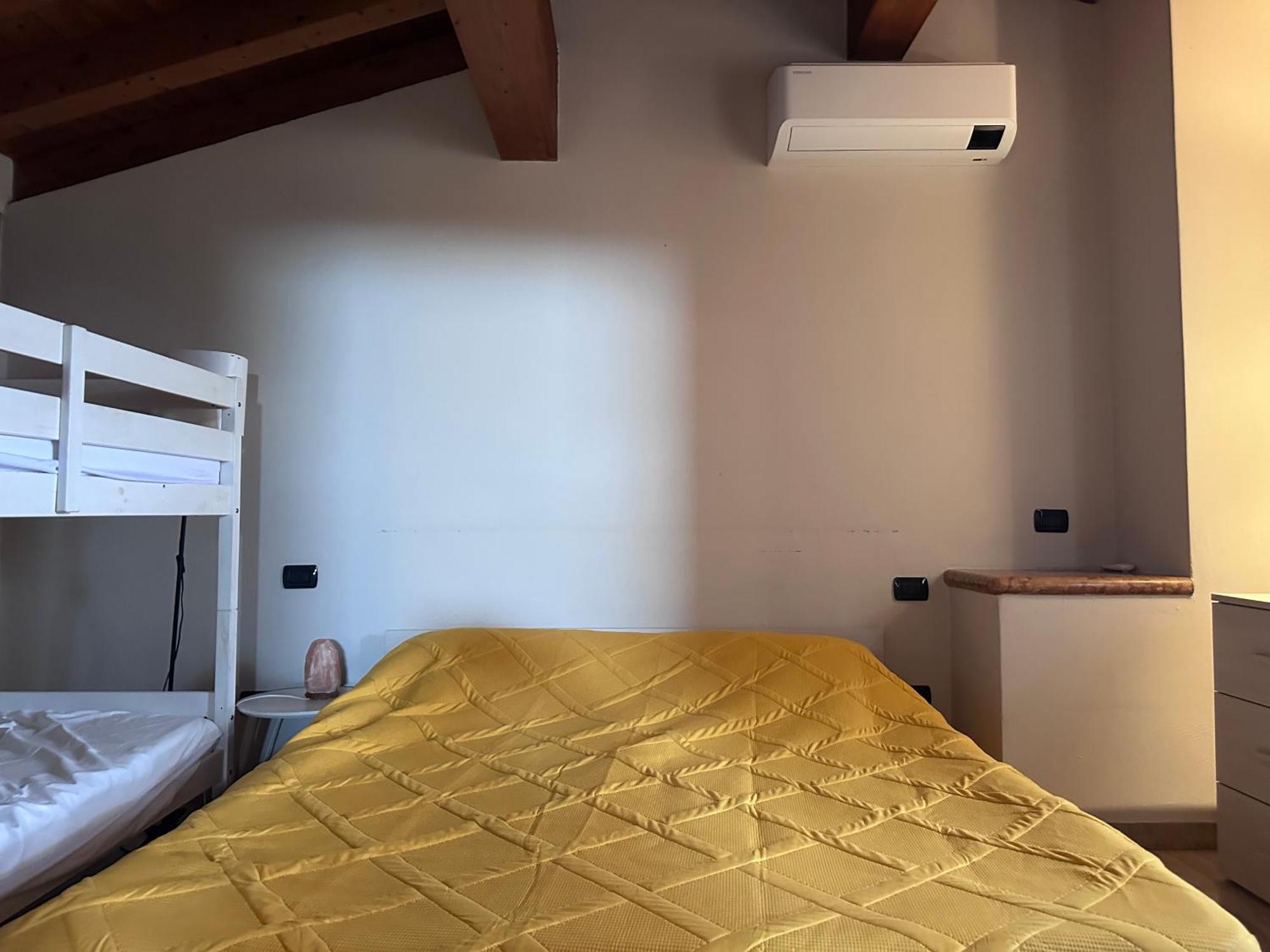 Loft Gardasee Лонато Екстериор снимка